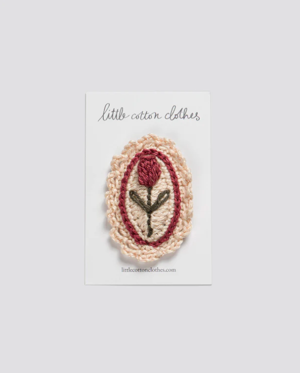 little cotton clothes  Crochet Hair Clip Tulip - Pink
