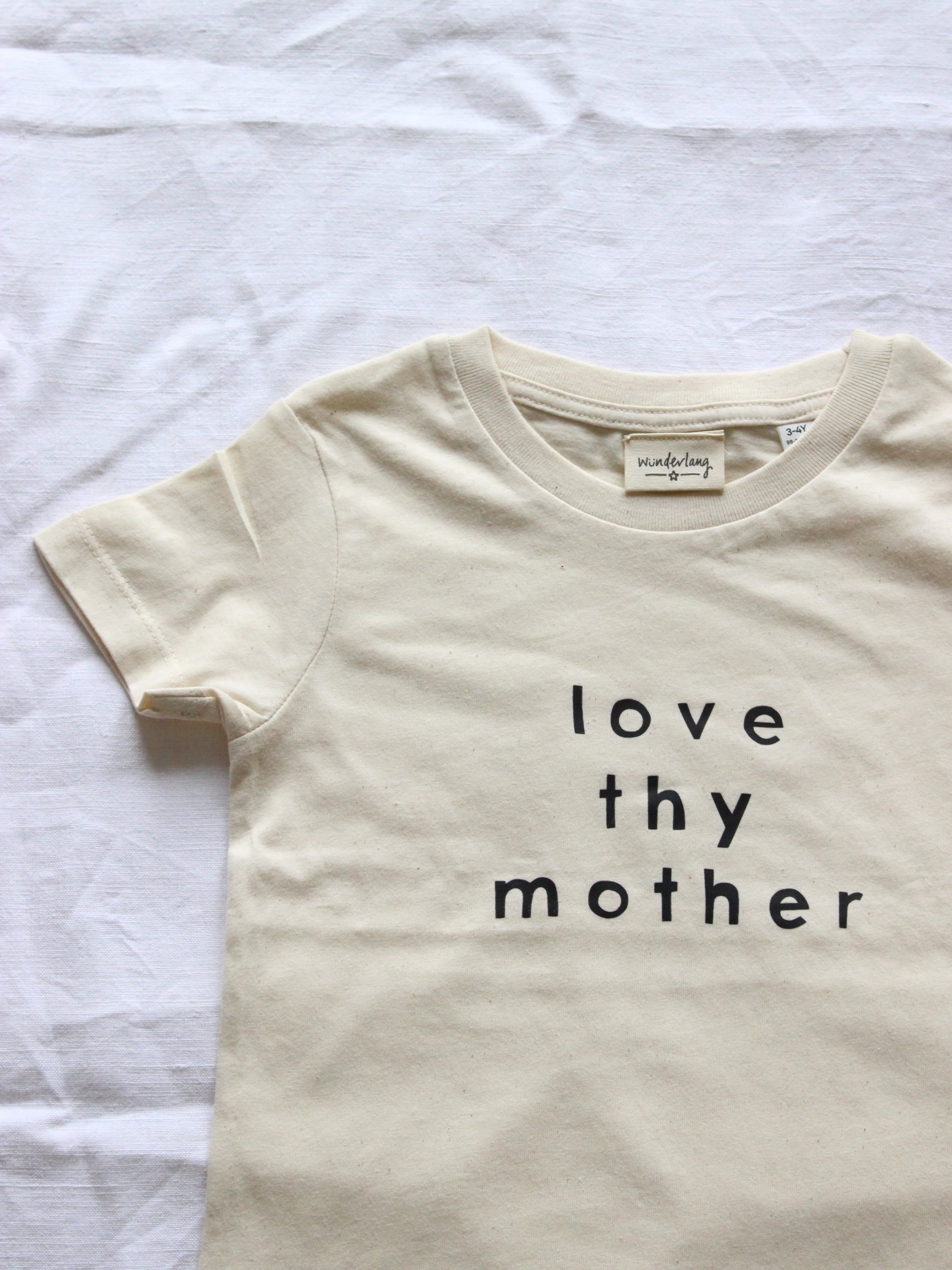 Wunderlang   LOVE THY MOTHER T-SHIRT