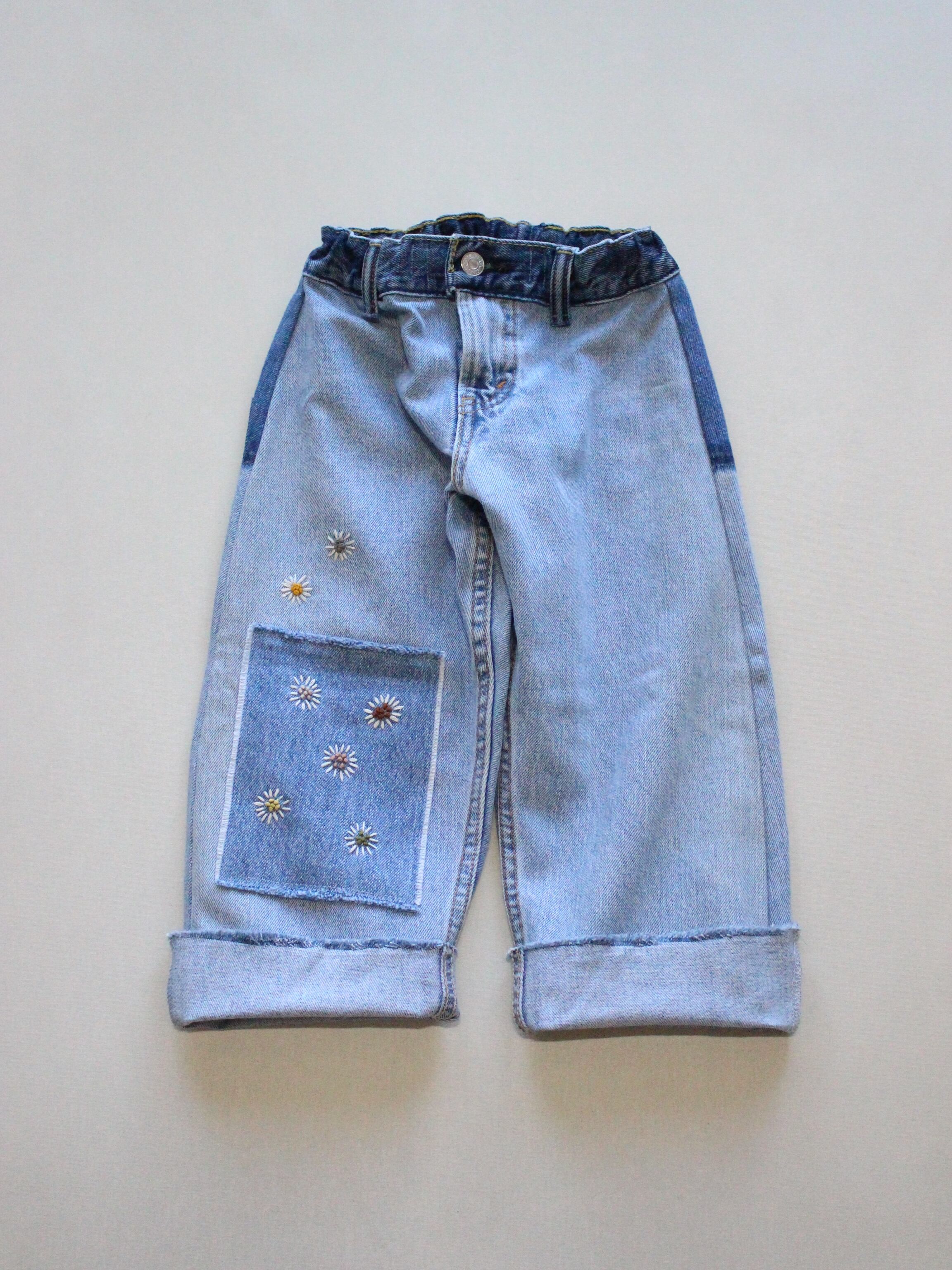 Wunderlang  Wild Flower Jeans   "The color is  light"