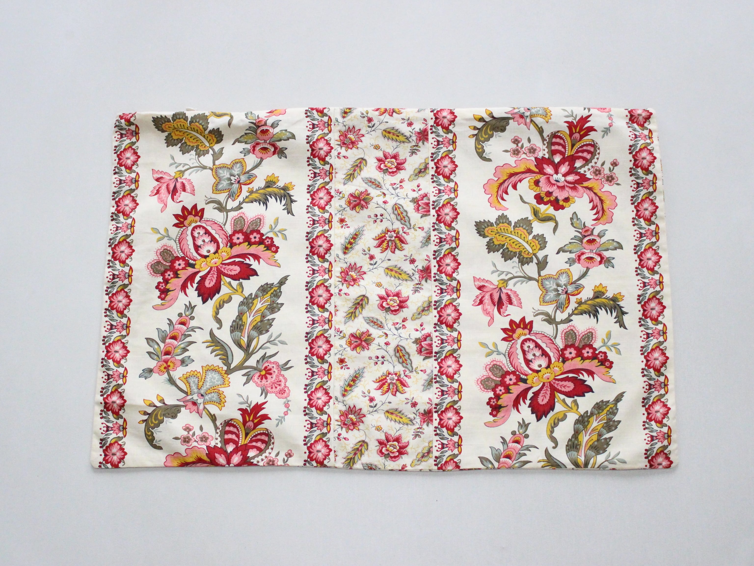 Suranné    Pillow case Aline print